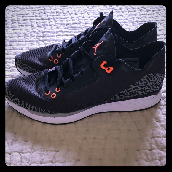 men's jordan 89 racer running shoes